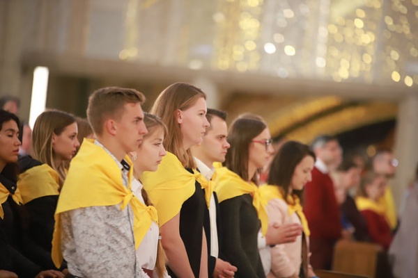 stypendyści fundacji dzieło nowego tysiąclecia